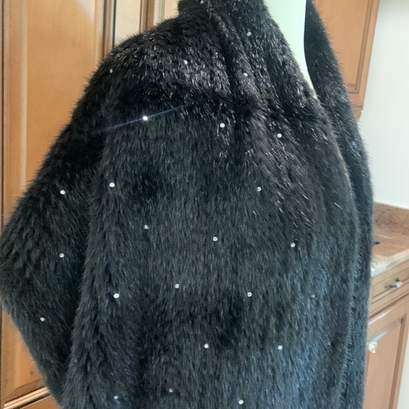Mink fur wrap with rhinestones.  One of a kind stunning wrap. No tags. - Picture 2 of 10